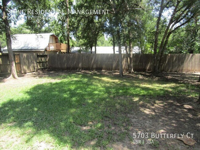 Building Photo - 5703 Butterfly Ct