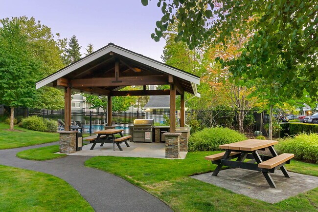 Building Photo - The Elliot at Mukilteo