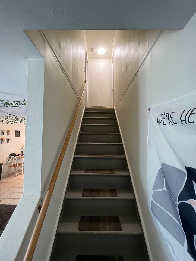 Building Photo - 40 Lynwood Dr