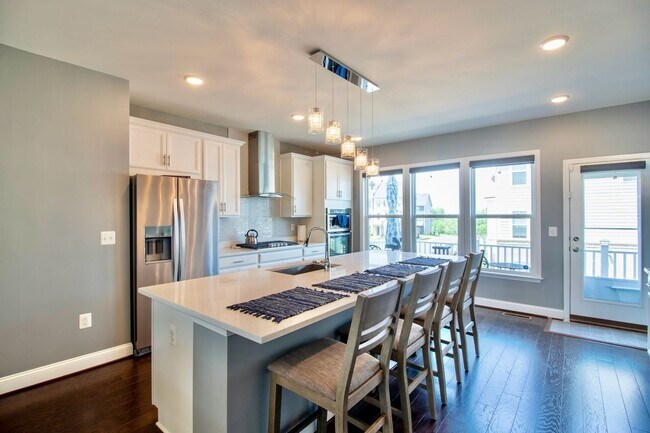 Building Photo - 17268 Herring Gull Ln