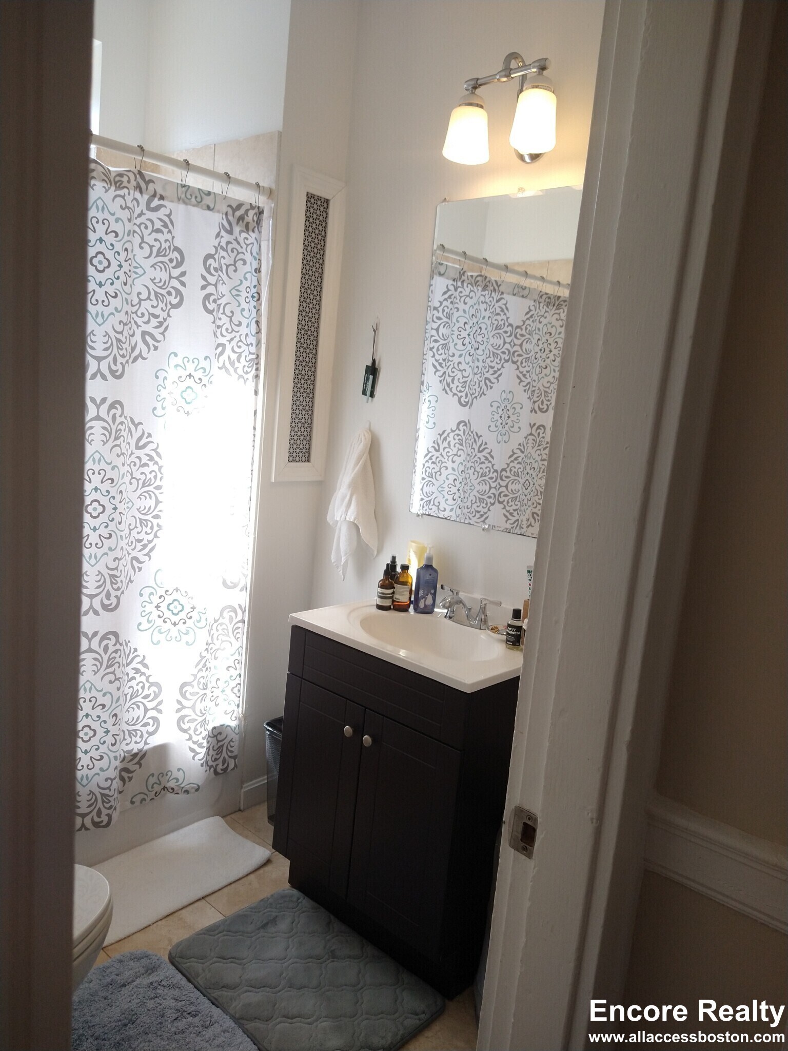 Building Photo - 1189 Commonwealth Ave