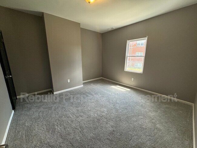 Building Photo - 3303 Winterbourne Rd