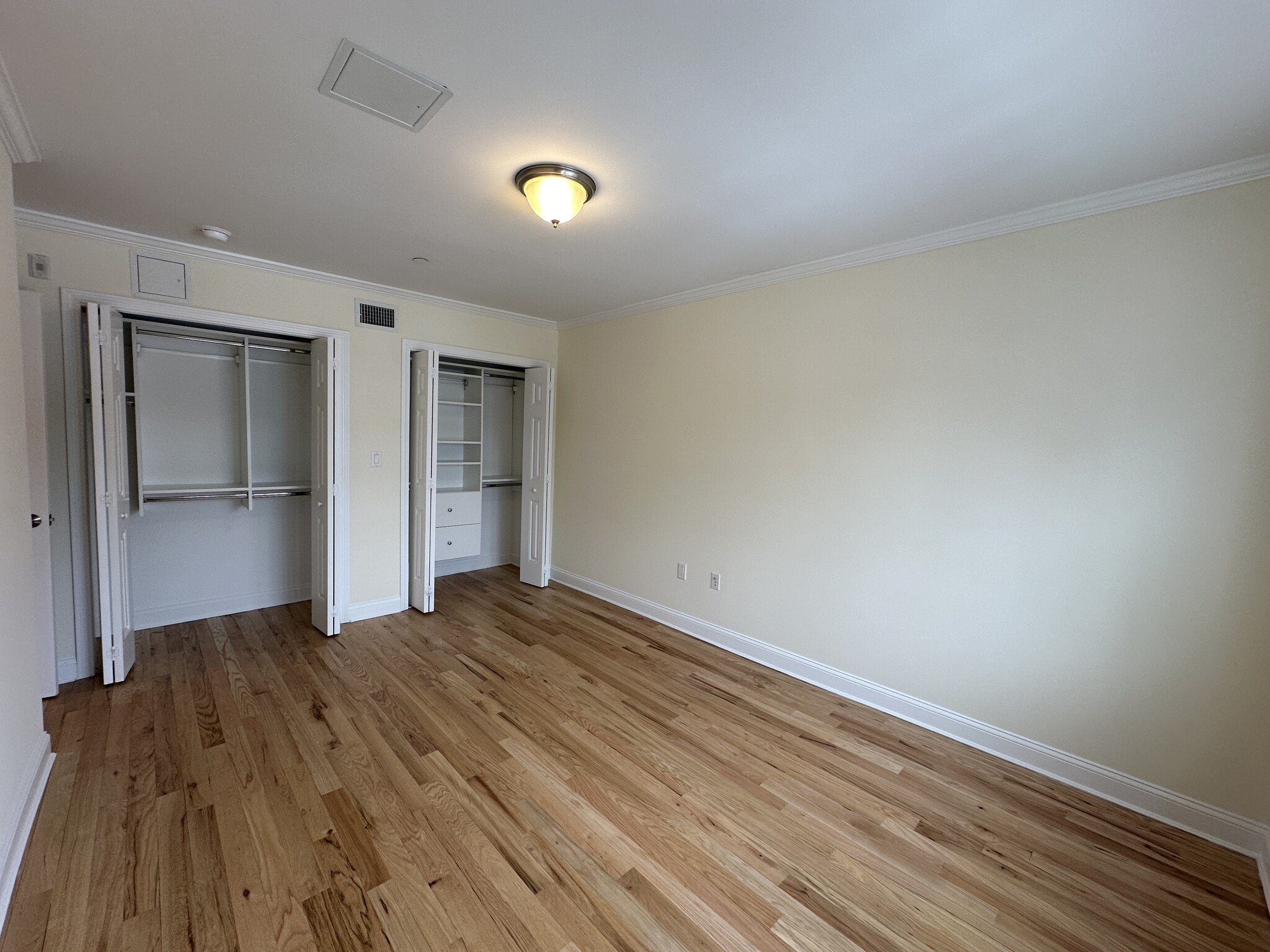 Building Photo - 65 Langdon St