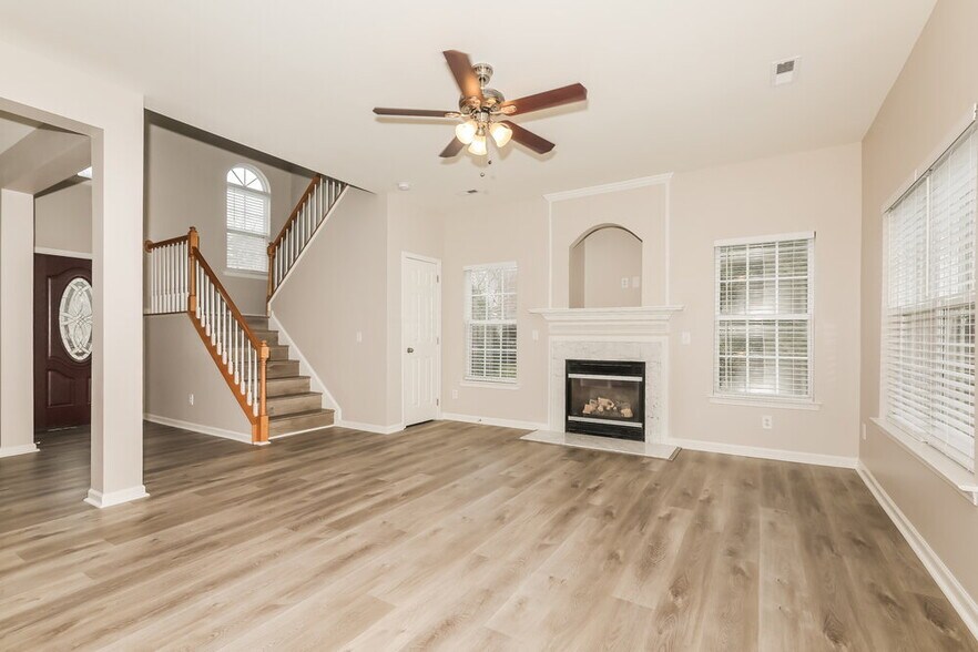 Building Photo - 6604 Reedy Creek Rd