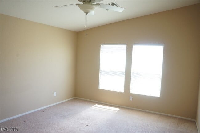 Building Photo - 2554 Velez Valley Way