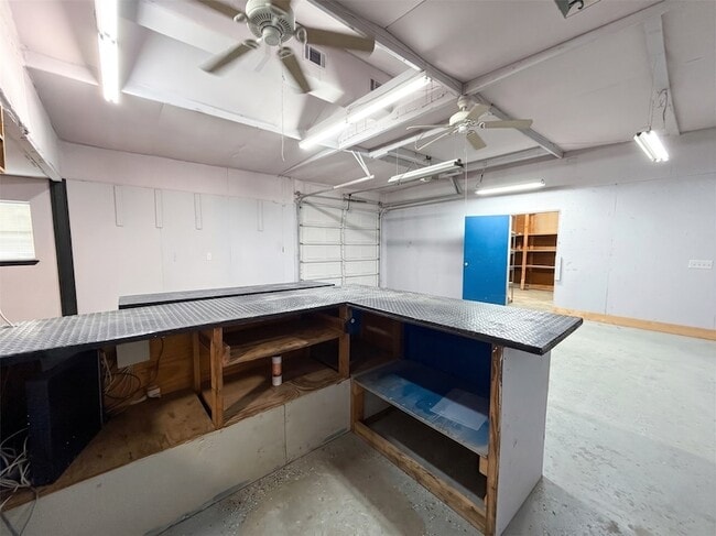Building Photo - 20288 FM1314