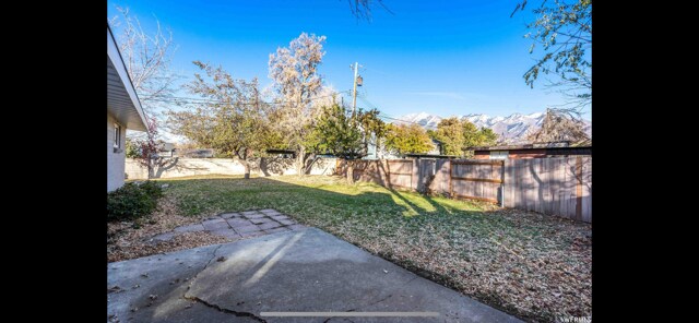 Building Photo - 4735 Highland Dr