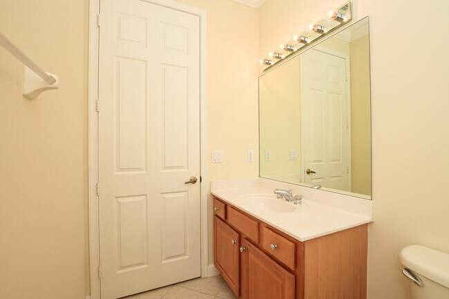 Building Photo - 7033 Willow Pine Way