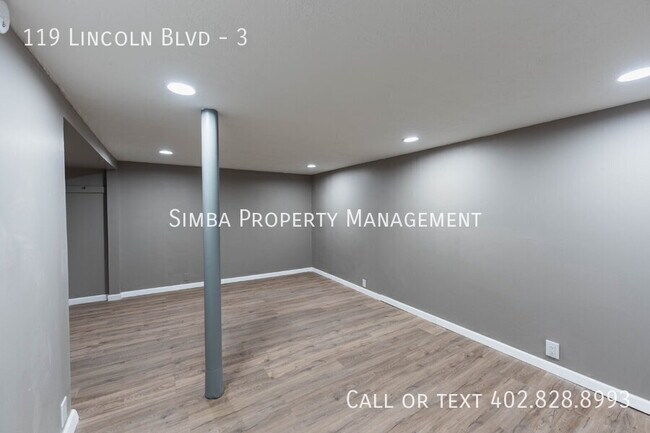 Building Photo - 119 Lincoln Blvd