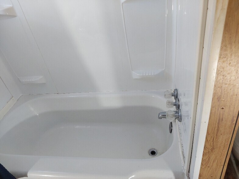 Building Photo - 107 South St