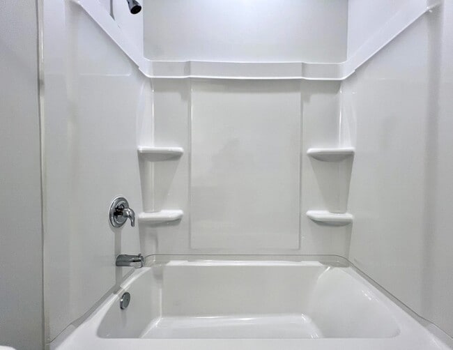 Building Photo - 4008 Flatiron Dr