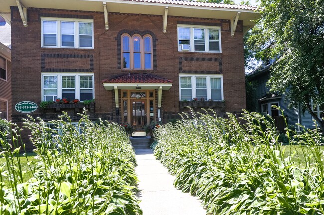 Primary Photo - Marshall Villas