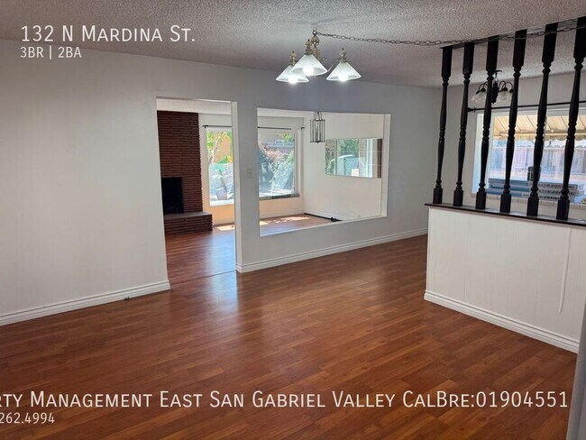 Building Photo - 132 N Mardina St