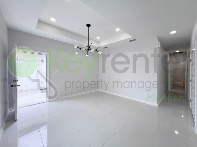 Building Photo - Brand New! SUPER LOW Move-In Price