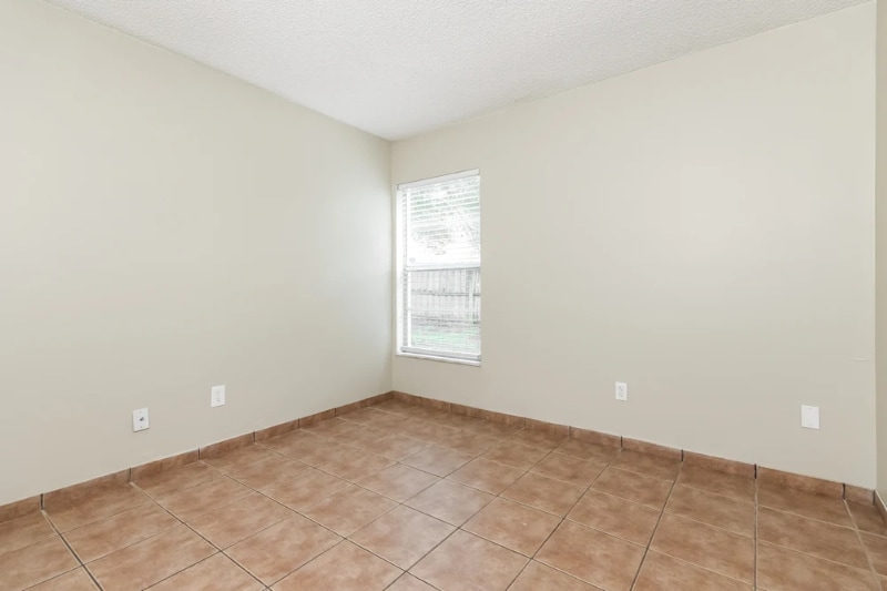 Building Photo - 13039 Baltimore Woods Ln