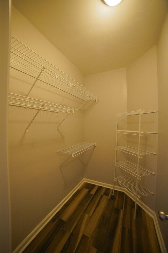 Building Photo - 5434 Hampton Hill Cir