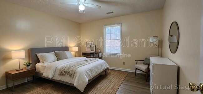 Building Photo - 3441 Southgate Trail SE