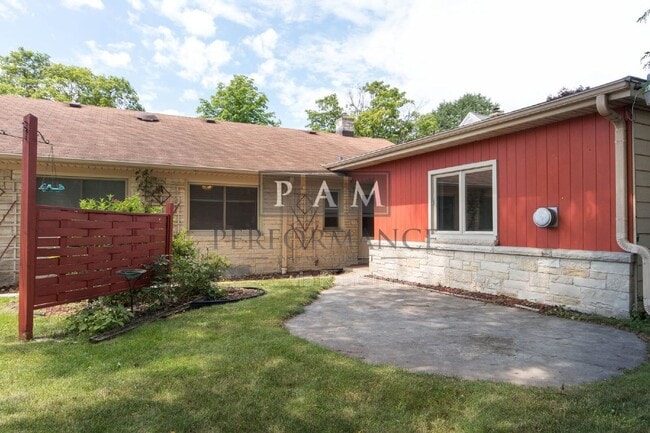 Building Photo - 3746 N 86th St