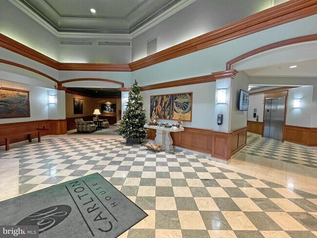 Building Photo - 11800 Sunset Hills Rd