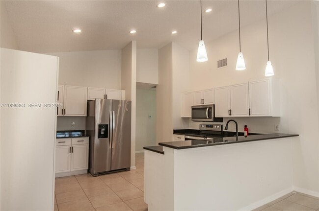 Building Photo - 7440 NW 65th Ln