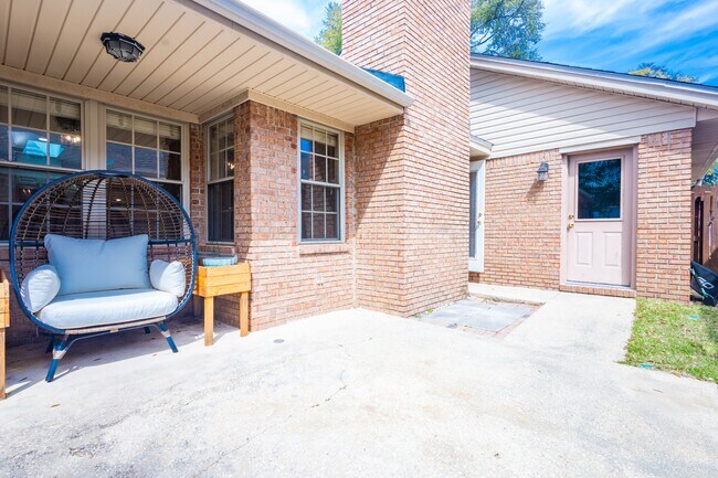 Building Photo - 3241 Wythe Cir