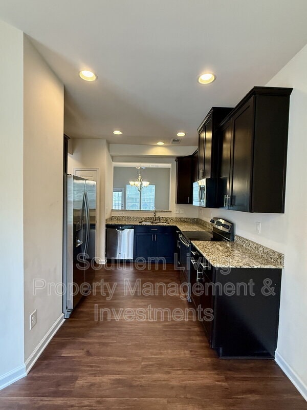 Building Photo - 9516 Birkwood Ct