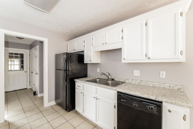Building Photo - 97 Jadewood Dr