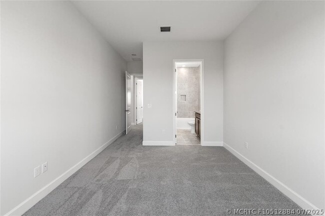 Building Photo - 15000 RedCove Pl