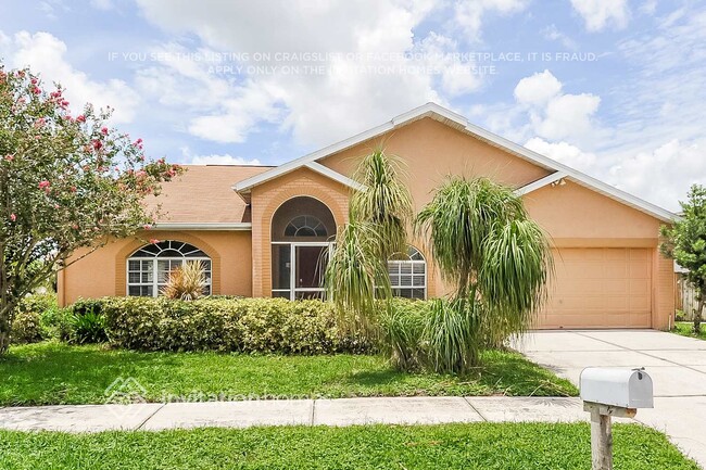 Building Photo - 10819 Capstan Lake Dr