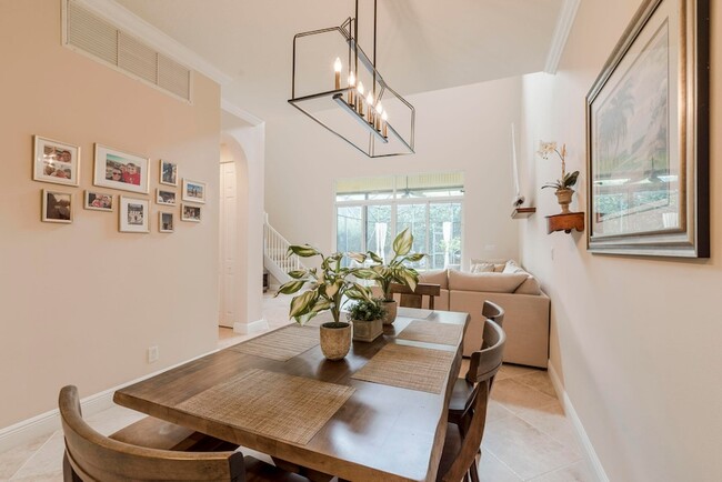 Building Photo - 106 Renaissance Dr