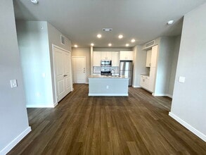 Building Photo - 3845 W Frontier Pkwy