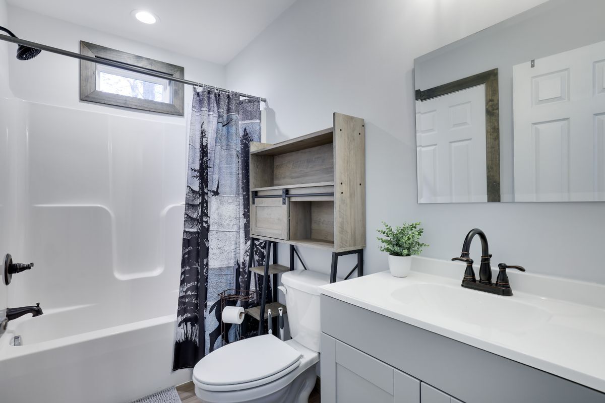 Building Photo - 1121 Cobblewood Rd