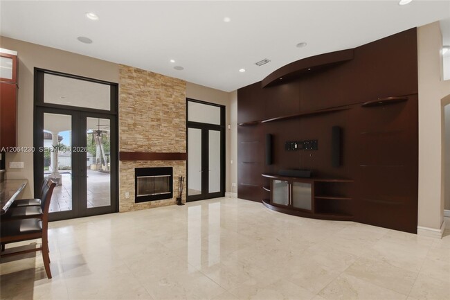 Building Photo - 6200 SW 97th Ave