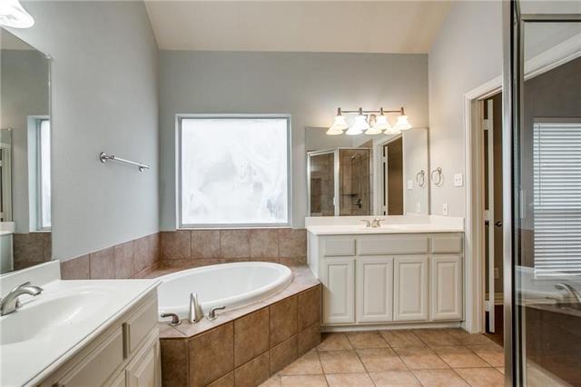 Building Photo - 2801 Grand Canyon Ct