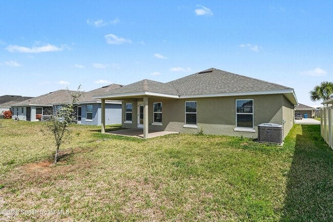 Building Photo - 2542 Pinwherry St NW