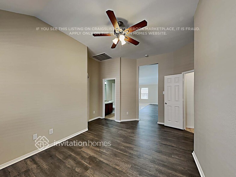 Building Photo - 440 Butternut Dr