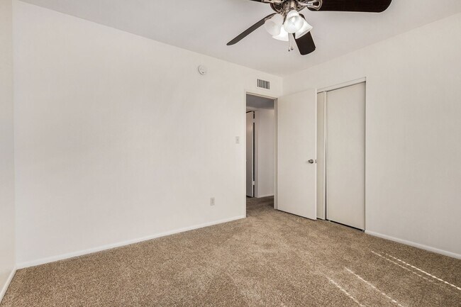 Building Photo - Huge North Scottsdale Home on 1/2 acre