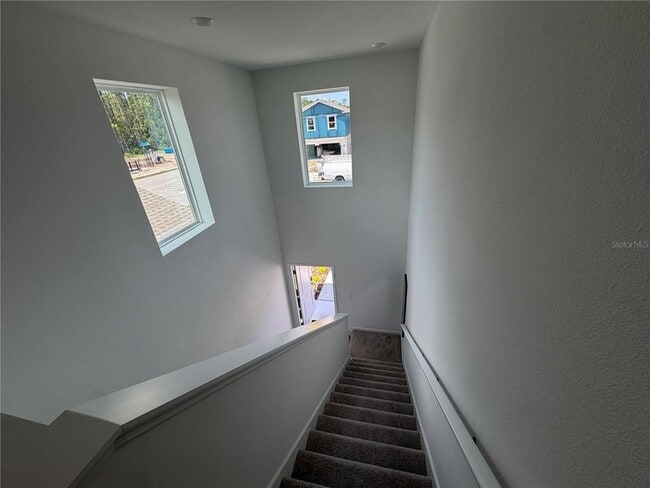 Building Photo - 2466 Hallow Gdn Rd