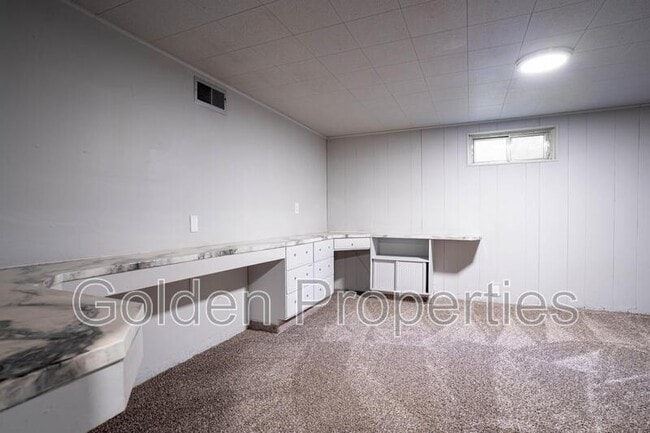 Building Photo - 1013 N 14th St