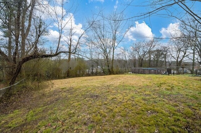 Building Photo - 529 Telford Ln