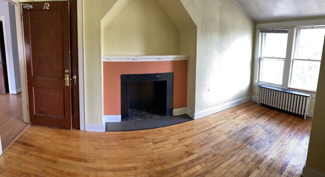 Building Photo - 628-4TH
