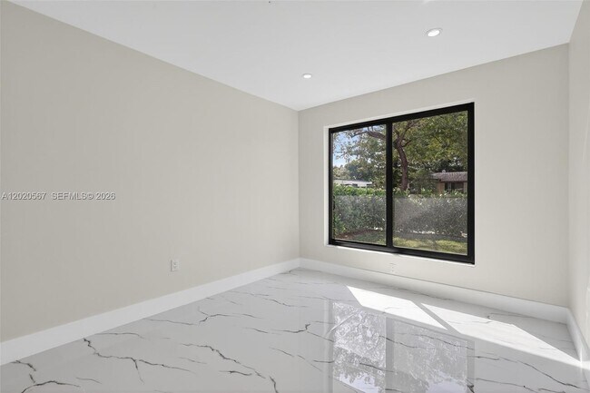 Building Photo - 53 NW 68th St