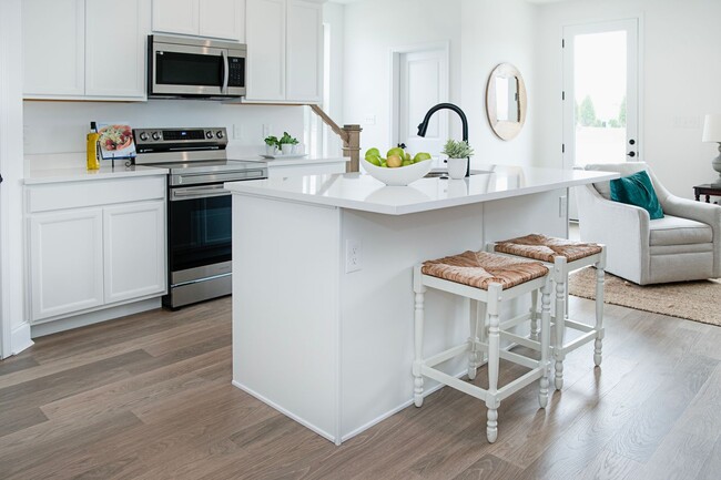 Building Photo - Modern Townhome for Rent!