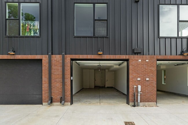 Building Photo - 6979 W 37th Ave