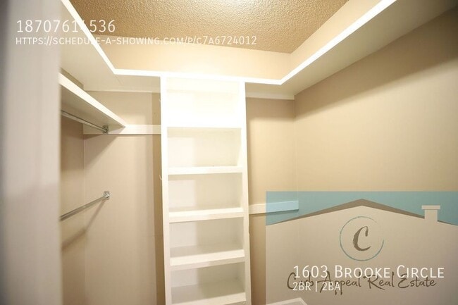 Building Photo - 1603 Brooke Cir