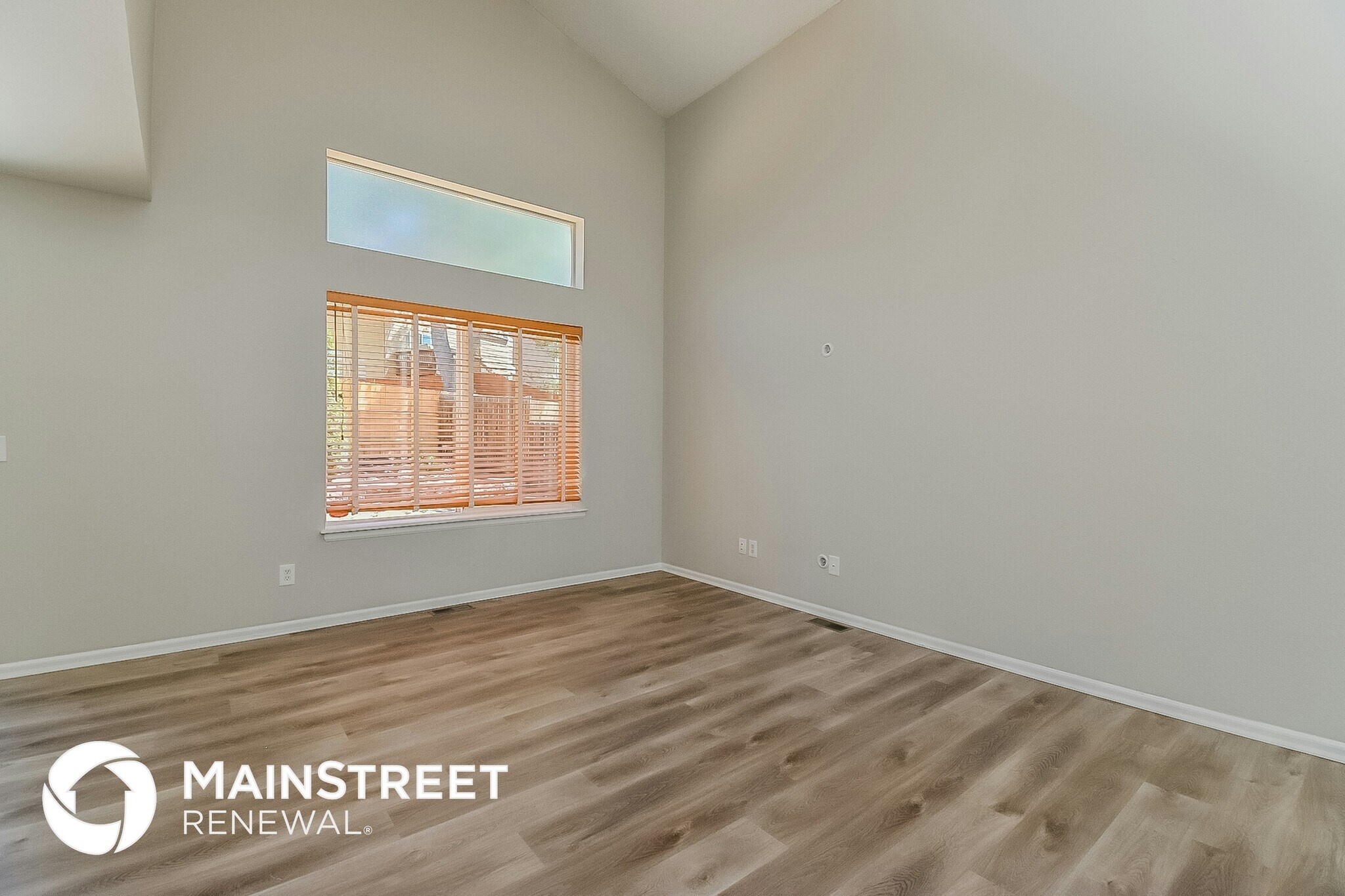 Building Photo - 5960 Christa Ct
