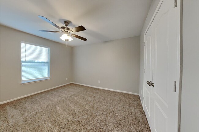 Building Photo - 7906 Buffalo View Ln