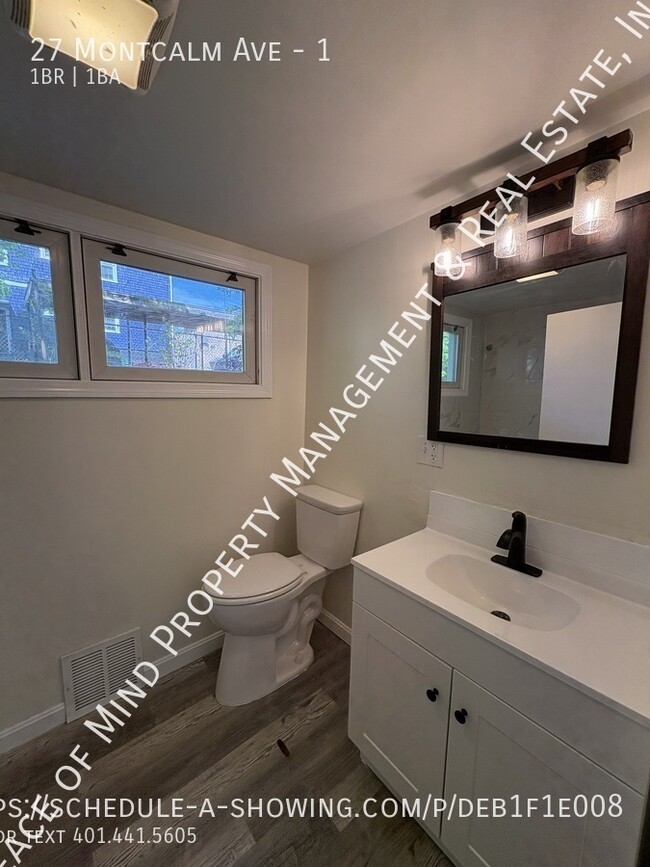 Building Photo - 27 Montcalm St