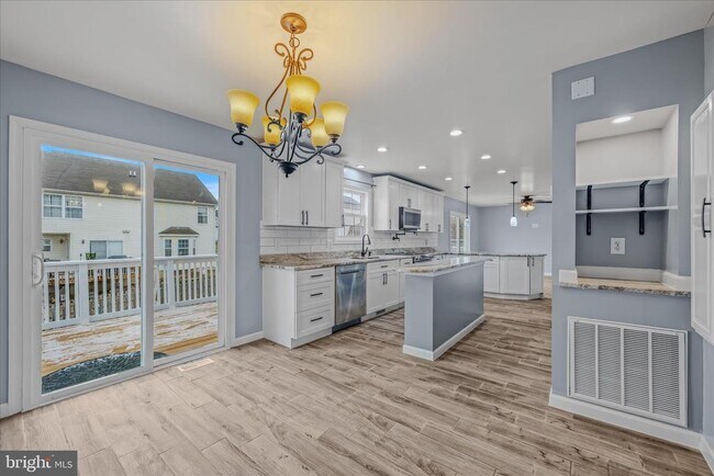 Building Photo - 448 Thayers Gull Dr