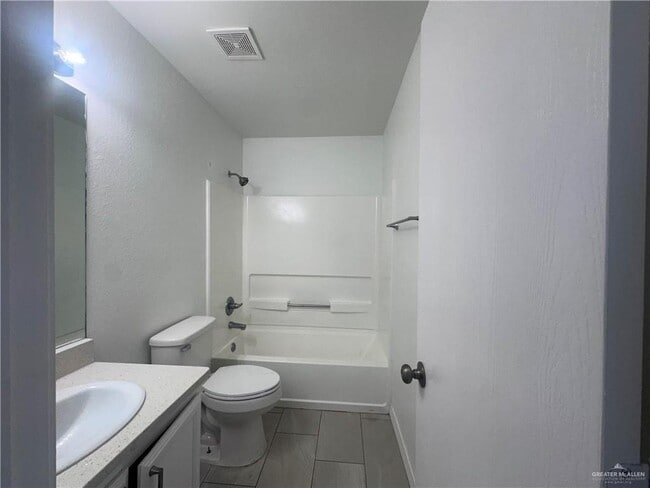 Building Photo - 6504 S Venus Ln